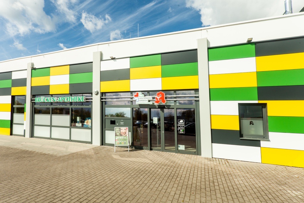 Filiale der Brücken Apotheke von Außen